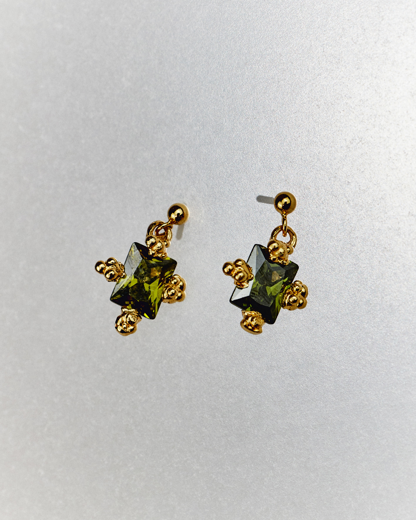 AUSENCE GOLDEN earrings
