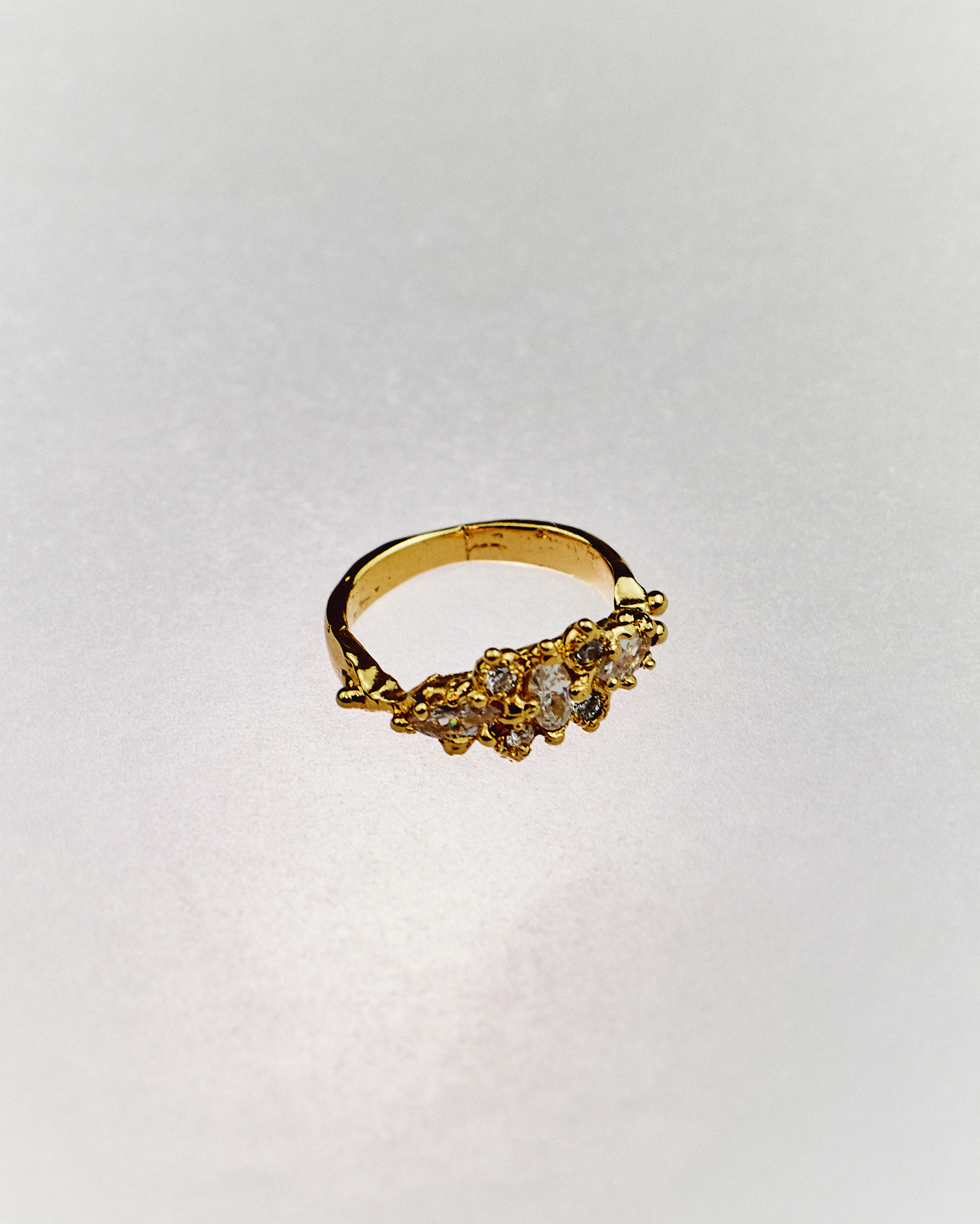 CISNE GOLDEN ring