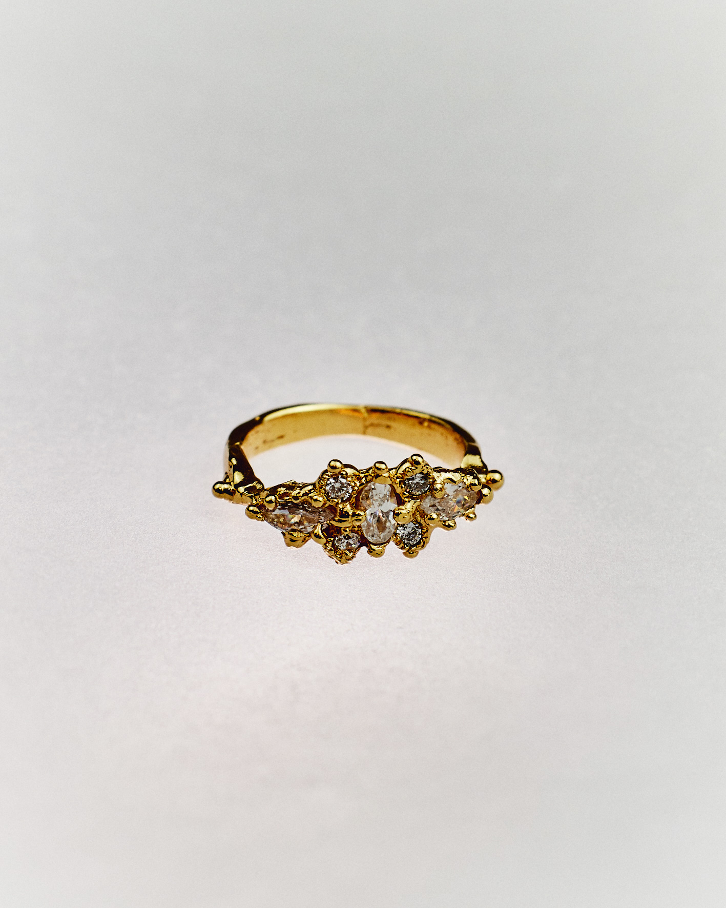 CISNE GOLDEN ring