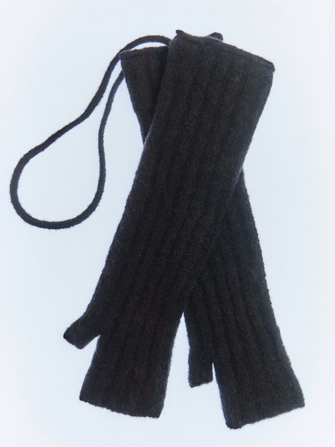 mijikai mittens black rus