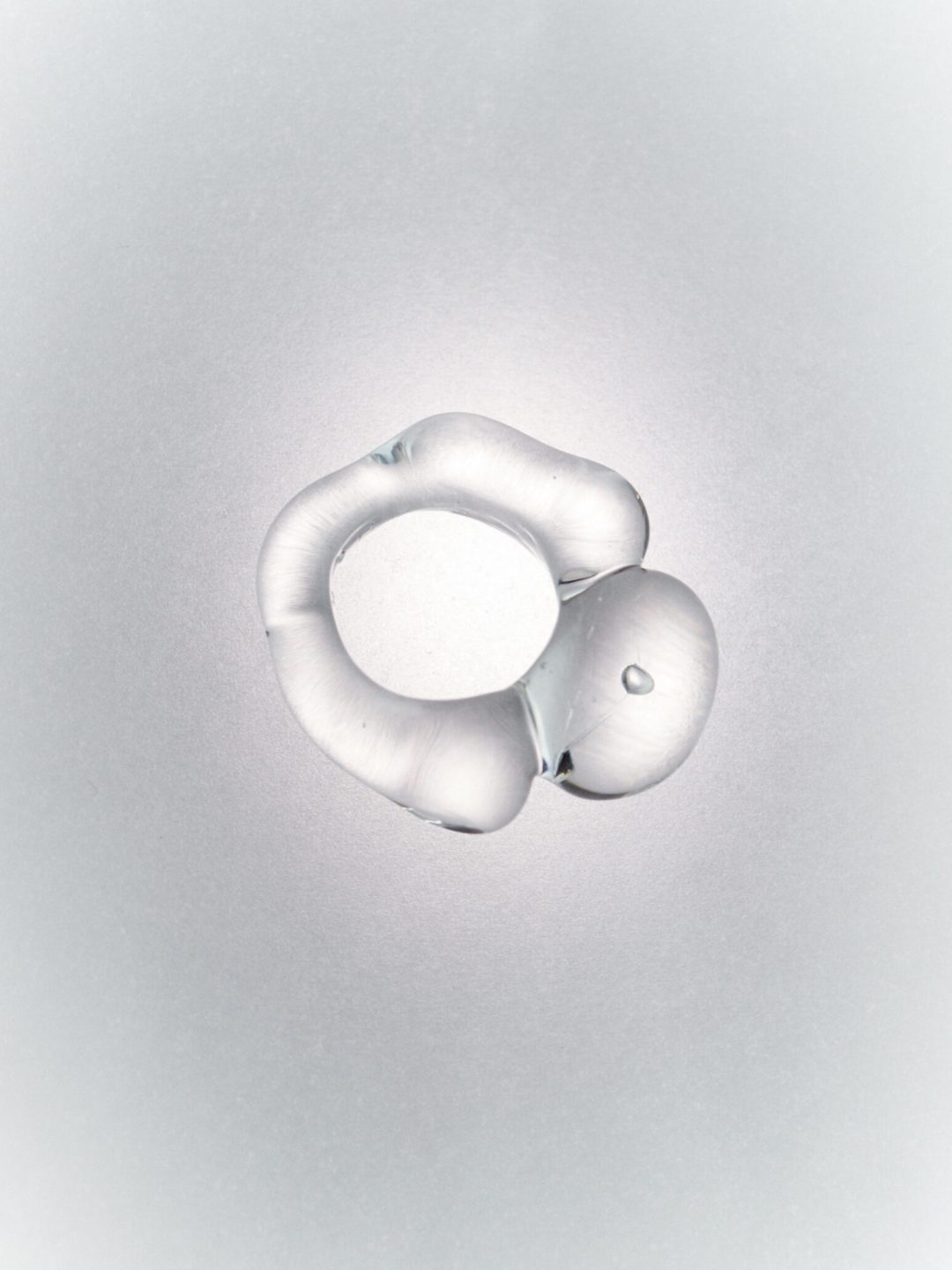 beth ring glass justine menard muy frágil