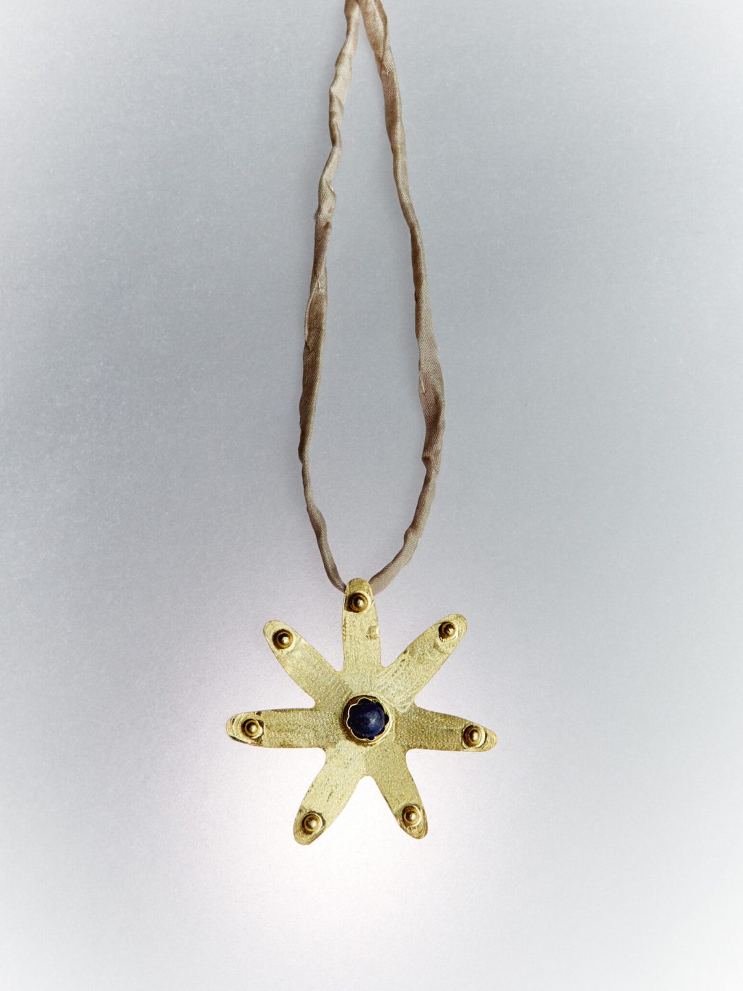 stella silk choker necklace après ski muy frágil