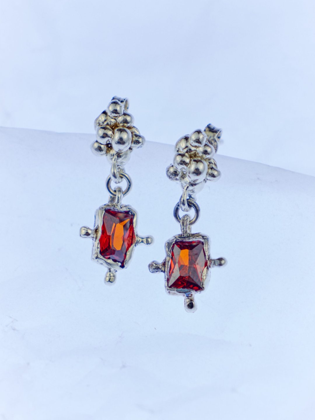 Viena earrings plata red sofía rocha muy frágil
