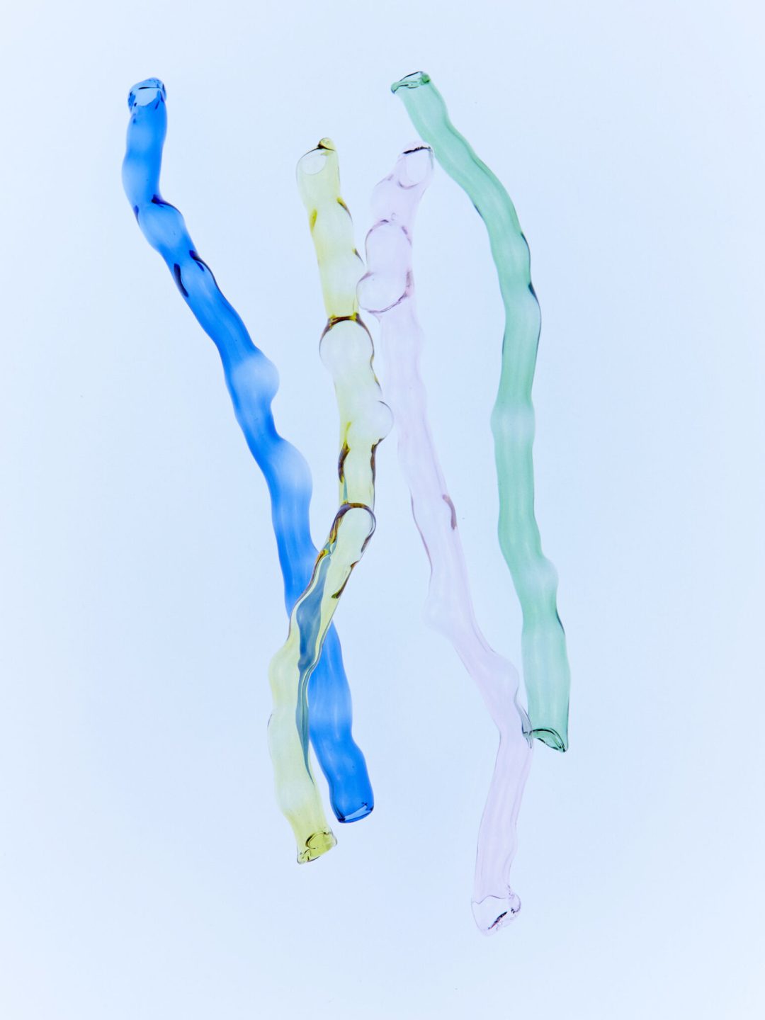 glass straw rain and rivers muy frágil