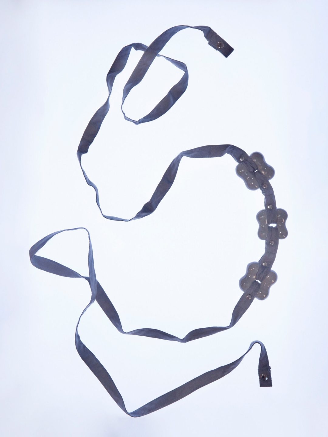 nostalgia collar belt h05 muy frágil