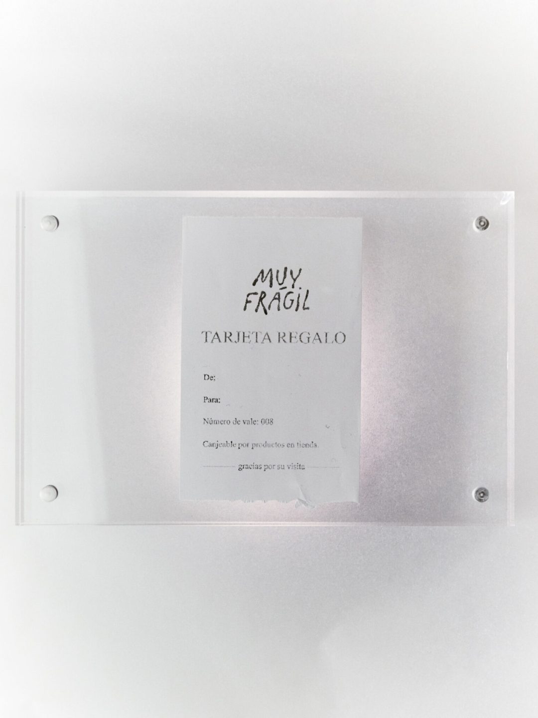 gift card muy frágil