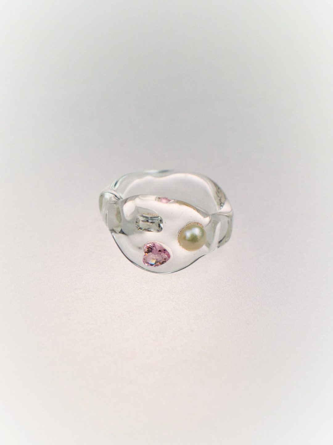 bling ring 03 pearl levens muy frágil