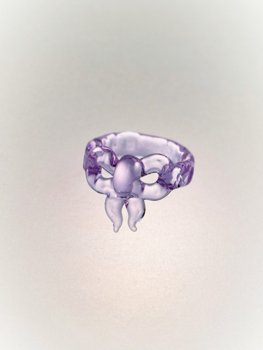 bow ring lilac levens muy frágil