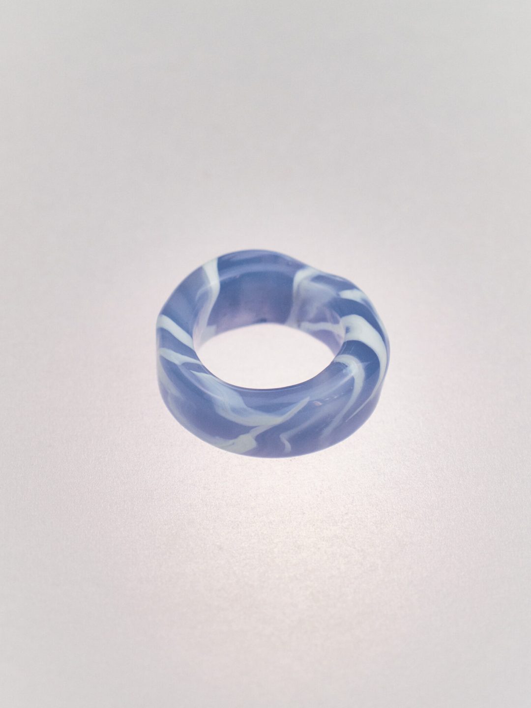 marble ring blue levens muy frágil