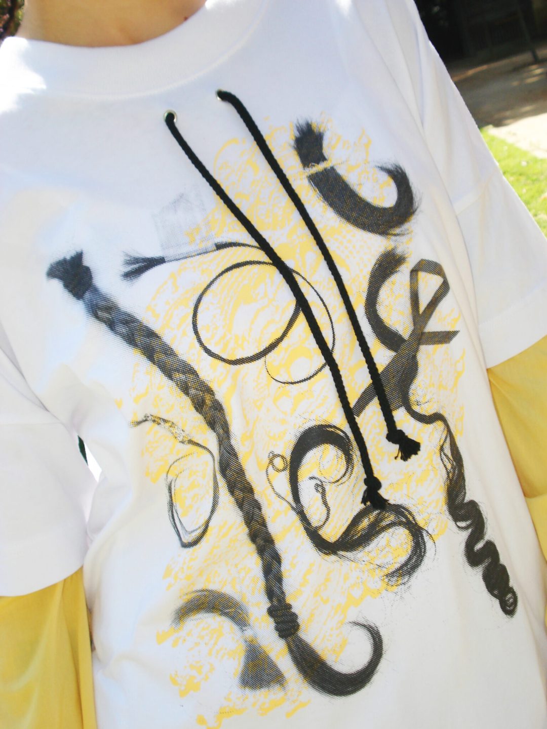 exvoto white t-shirt h05 muy frágil