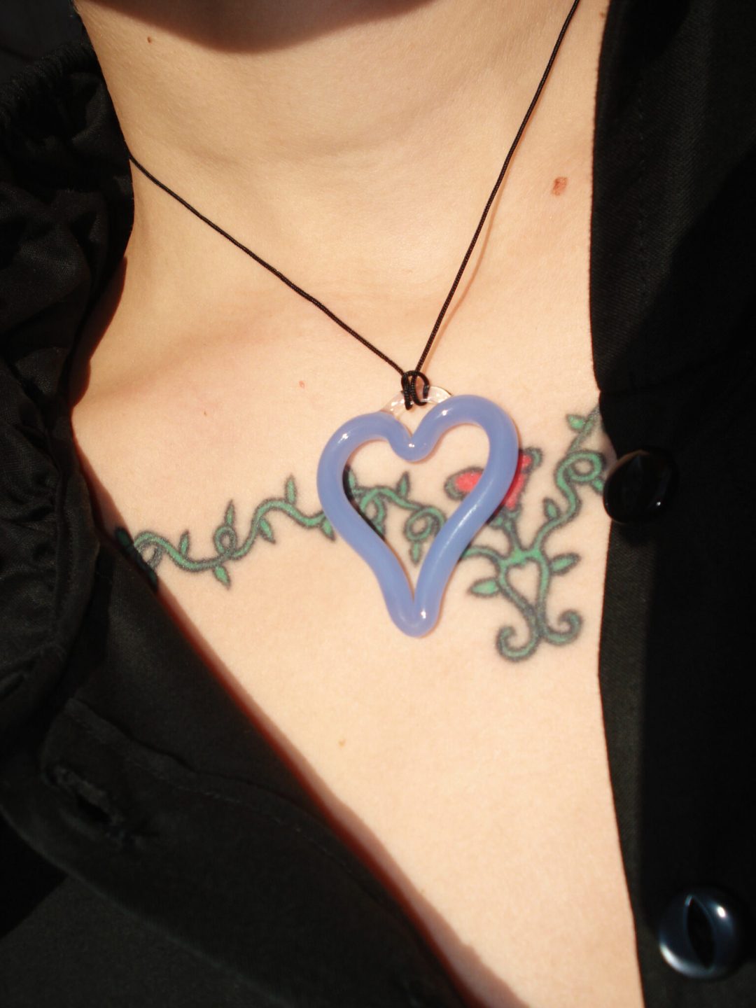 blue Xl heart pendant necklace choker levens muy frágil