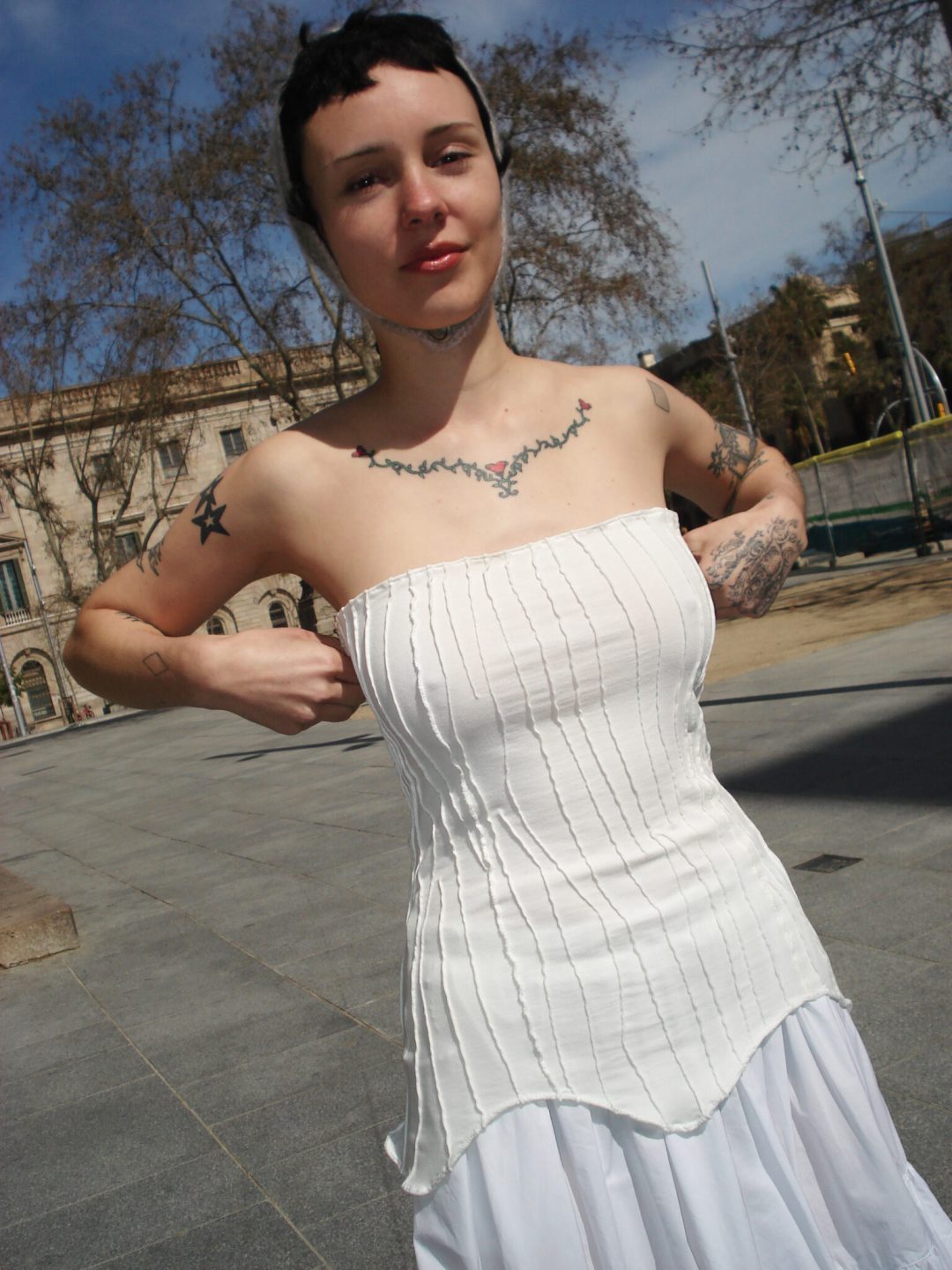 WHITE Bandeau top