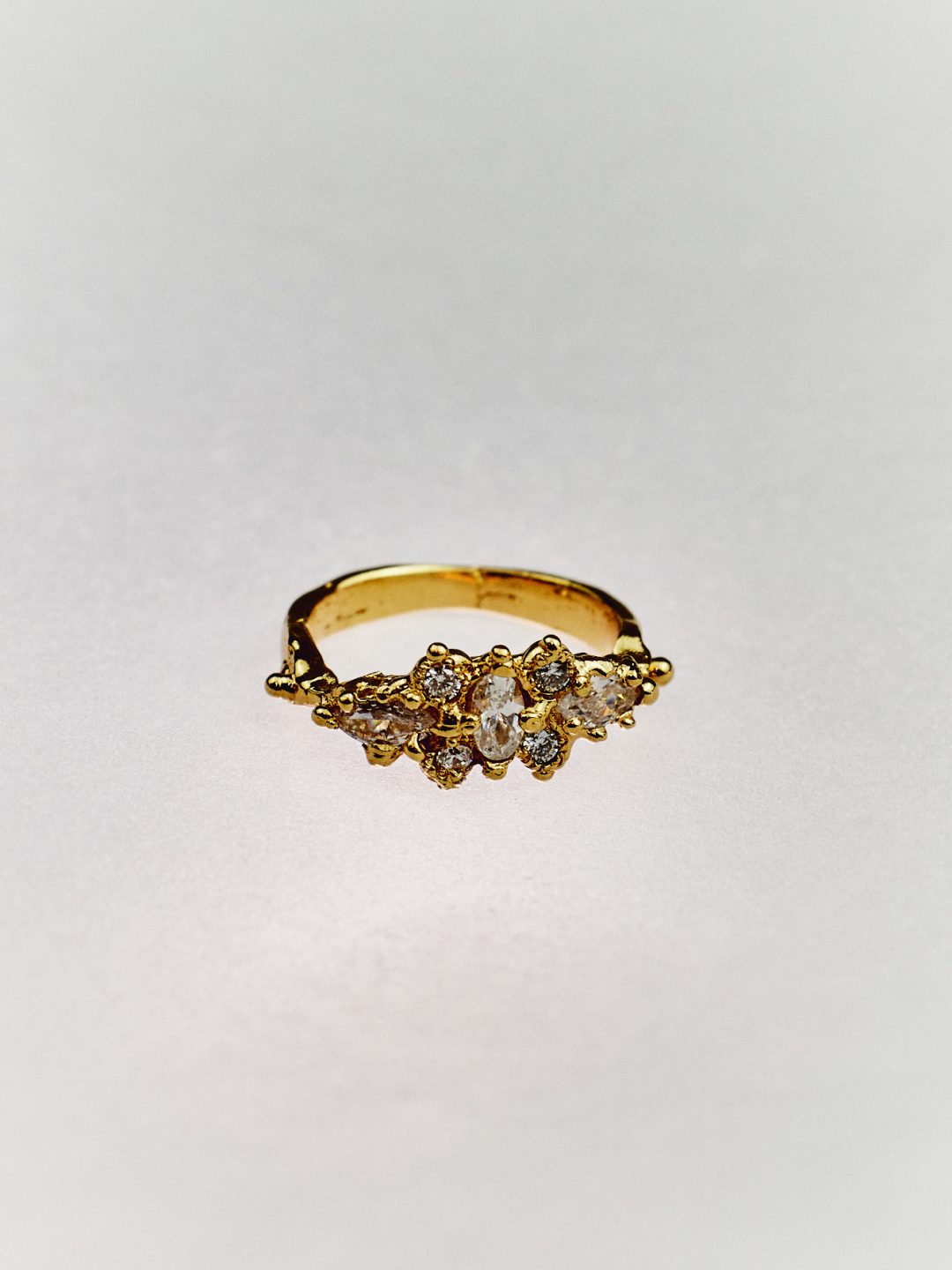 CISNE GOLDEN ring